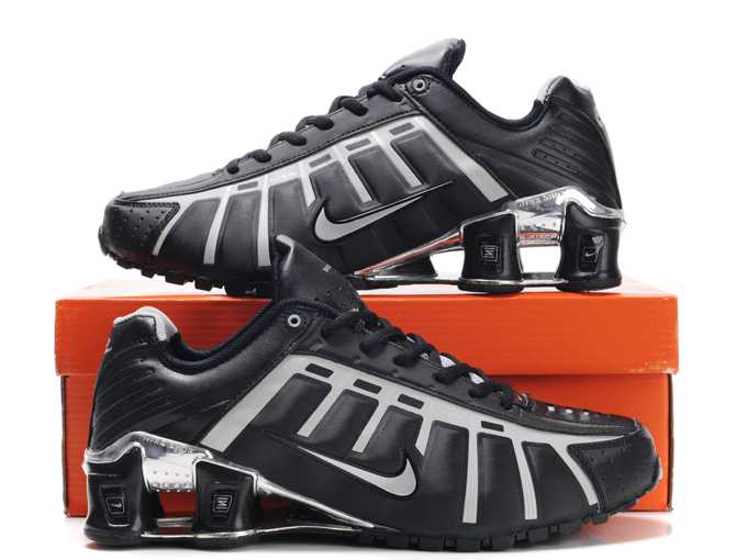 Baskets Nike Shox